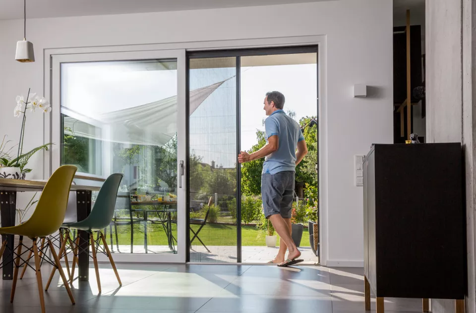 Insektenschutz_2.jpg Insektenschutz_2.jpg